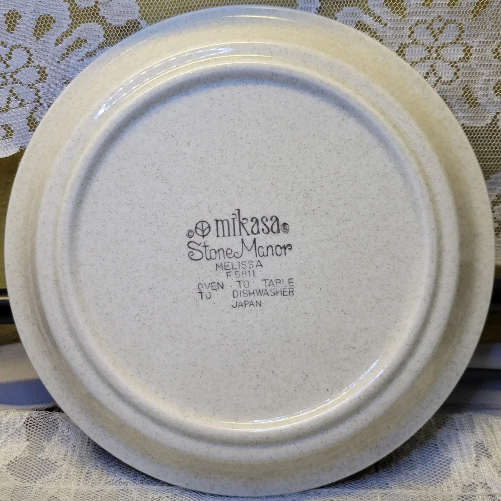 Vtg Salad Dessert Plate Mikasa Stone Manor Melissa Flowers Leaves Stoneware